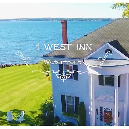 1 West Inn Waterfront Charlottetown Exterior photo