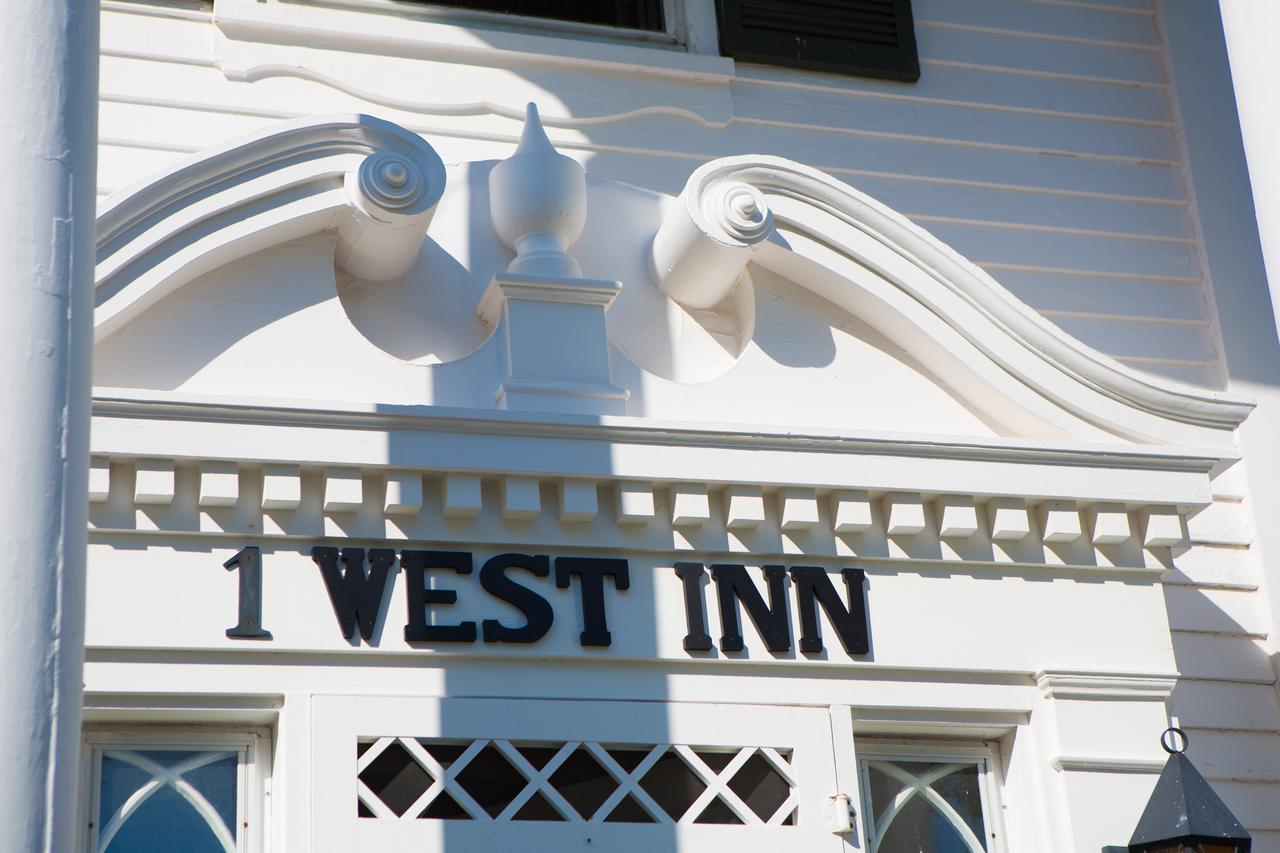 1 West Inn Waterfront Charlottetown Exterior photo
